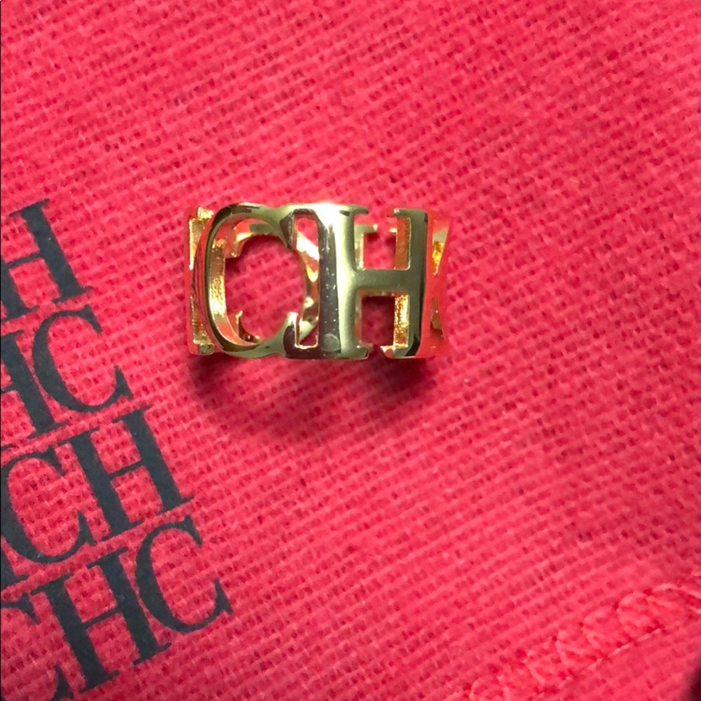Carolina Herrera ring